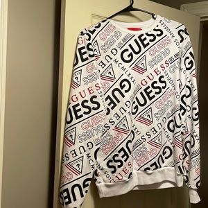 Guess crew neck new never worn